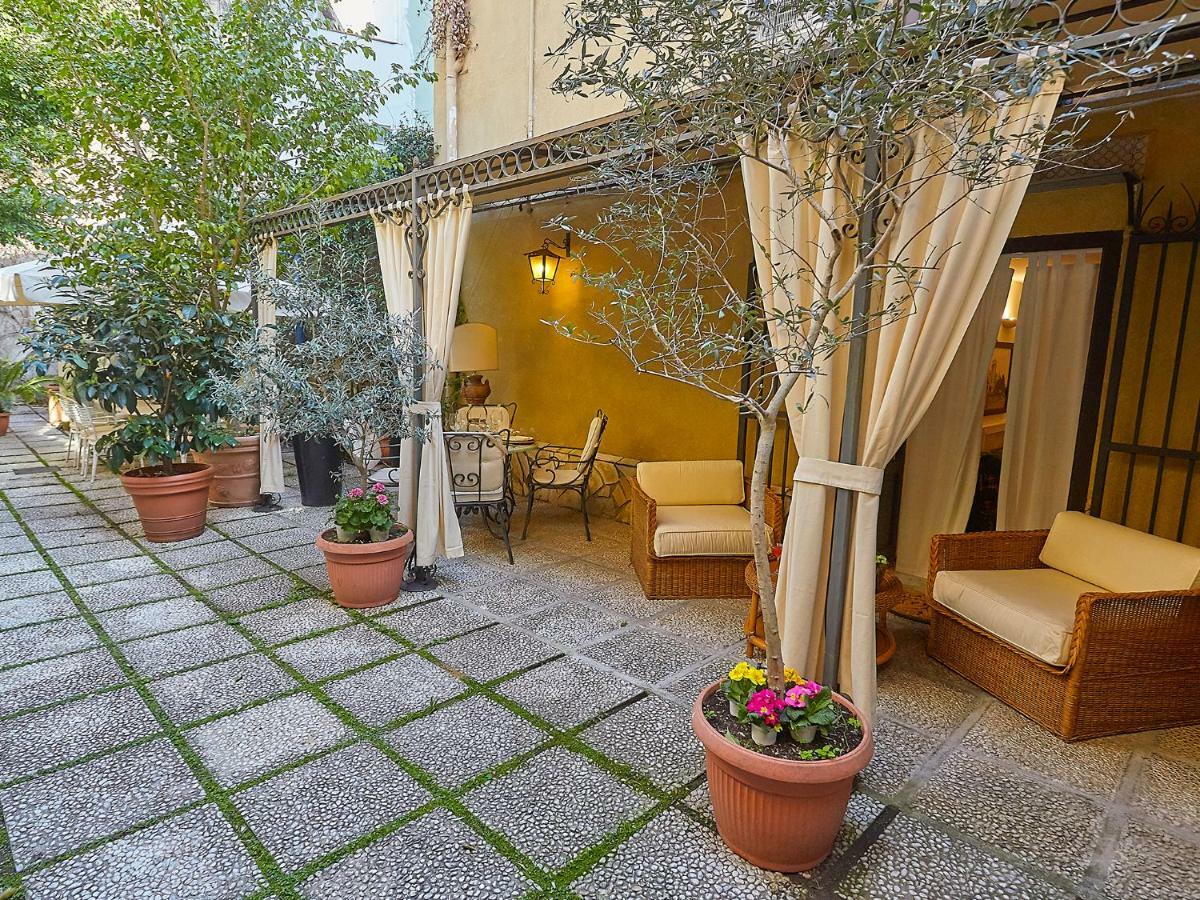 Dimora Dei Leoni Apartment Palermo Ngoại thất bức ảnh