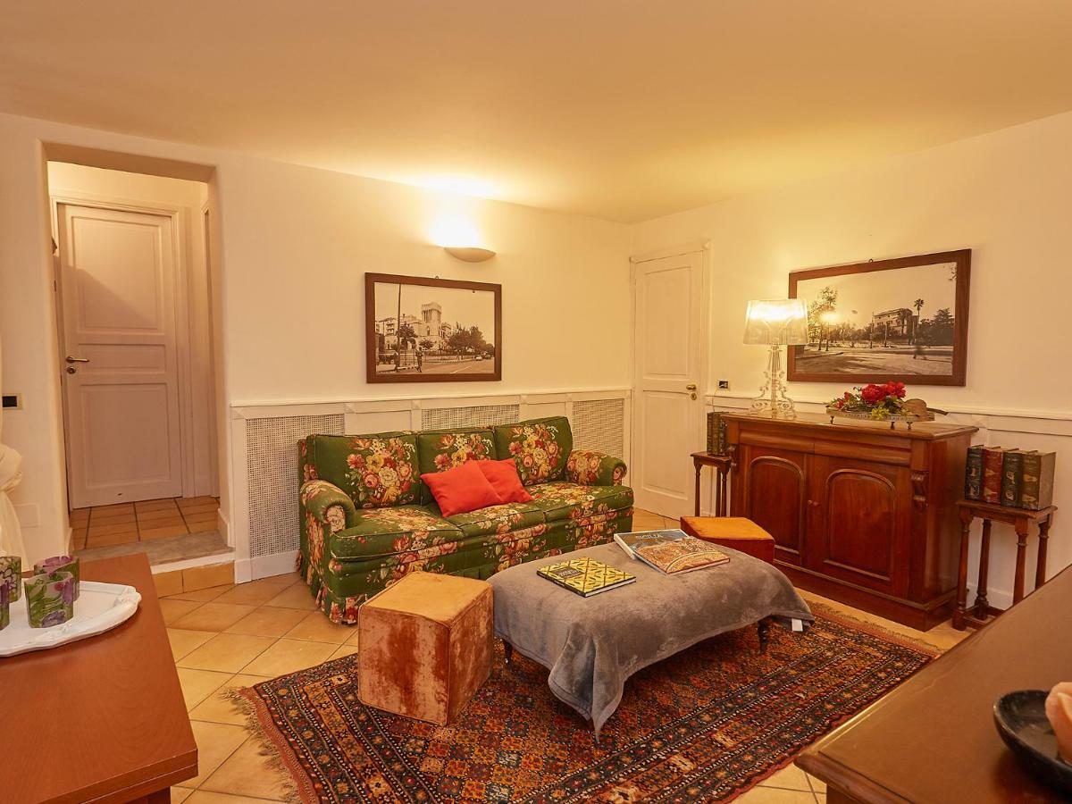 Dimora Dei Leoni Apartment Palermo Ngoại thất bức ảnh